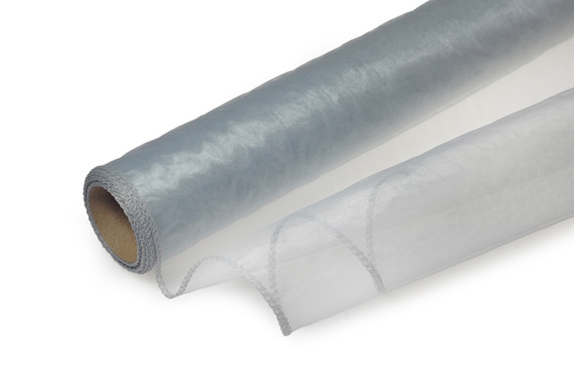 Organza 40cm x 8m ledově stříbrná